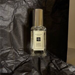 Jo Malone Ginger Biscuit Cologne 9 ML (with bag)